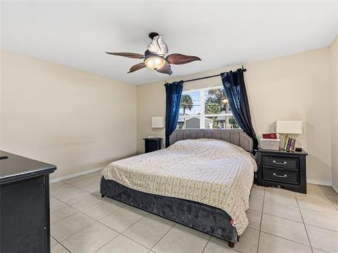 2537 SW Deckard Street Port St Lucie FL 34953