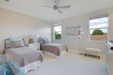 7708 Maywood Crest Drive Palm Beach Gardens FL 33412