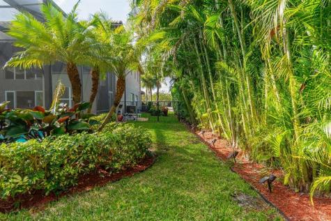 7708 Maywood Crest Drive Palm Beach Gardens FL 33412