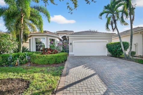 8266 Sandpiper Glen Drive Lake Worth FL 33467
