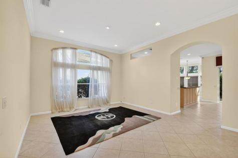8266 Sandpiper Glen Drive Lake Worth FL 33467