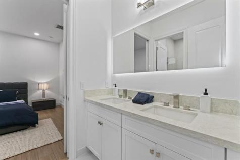 6990 NW 27th Avenue Boca Raton FL 33496