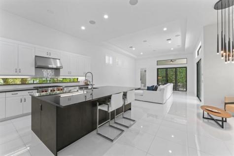 6990 NW 27th Avenue Boca Raton FL 33496
