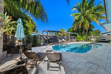 5613 Madison Street Hollywood FL 33023