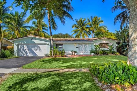 5613 Madison Street Hollywood FL 33023