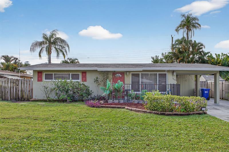 1432 SE 2nd Street Pompano Beach FL 33060