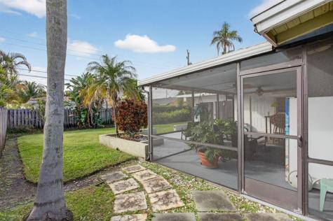 1432 SE 2nd Street Pompano Beach FL 33060