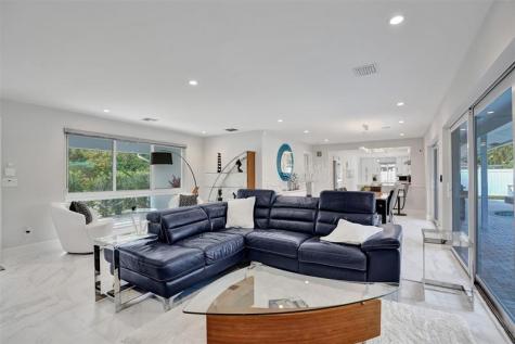 4104 NE 21st Avenue Fort Lauderdale FL 33308