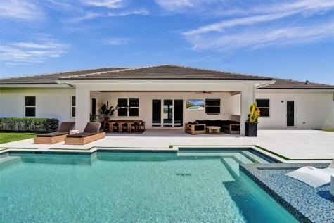 10975 N Sierra Ranch Drive Davie FL 33324