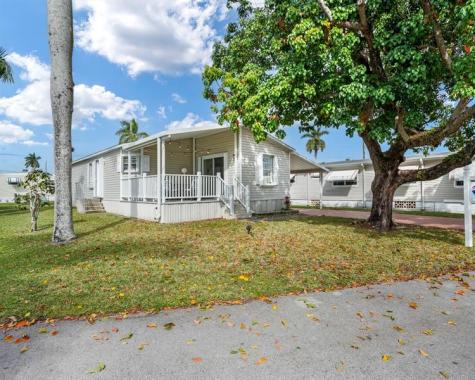 8531 SW 20th Court Davie FL 33324