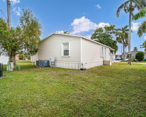 8531 SW 20th Court Davie FL 33324