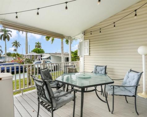8531 SW 20th Court Davie FL 33324