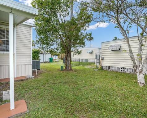 8531 SW 20th Court Davie FL 33324