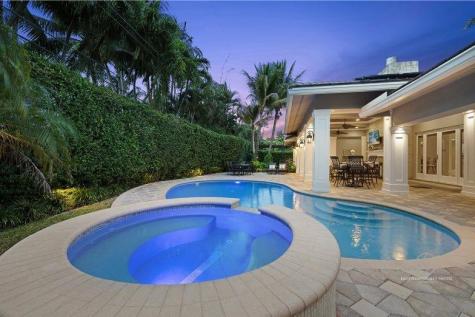 707 NE 26 Avenue Fort Lauderdale FL 33304