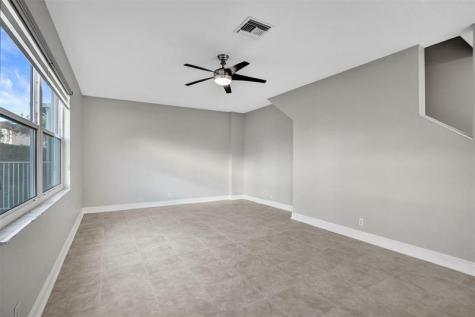 869 NW 127th Avenue Coral Springs FL 33071