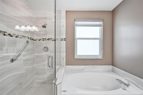 869 NW 127th Avenue Coral Springs FL 33071