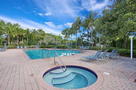 869 NW 127th Avenue Coral Springs FL 33071
