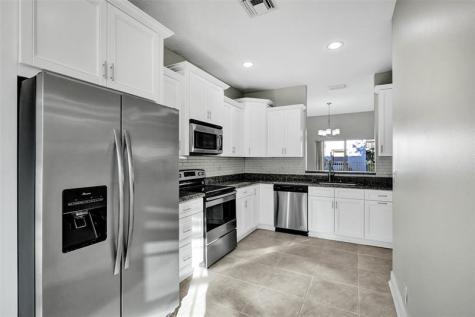 869 NW 127th Avenue Coral Springs FL 33071