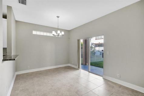869 NW 127th Avenue Coral Springs FL 33071
