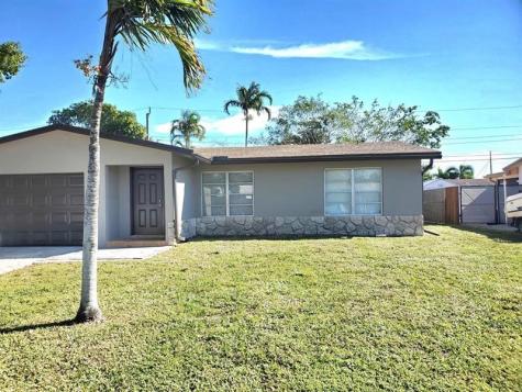 4440 NW 19th Terrace Oakland Park FL 33309