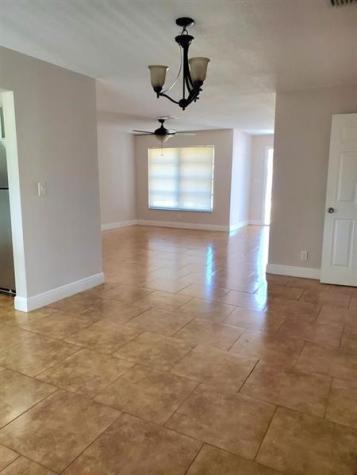 4440 NW 19th Terrace Oakland Park FL 33309