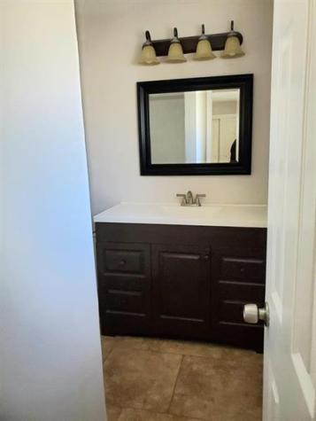 4440 NW 19th Terrace Oakland Park FL 33309