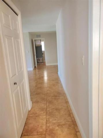 4440 NW 19th Terrace Oakland Park FL 33309