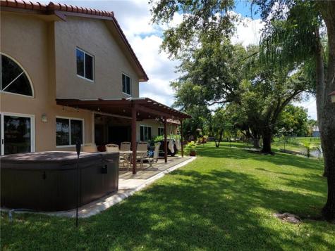 Pembroke Pines FL 33029