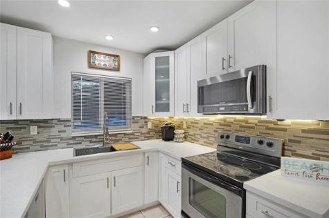 954 NE 26th Avenue Pompano Beach FL 33062