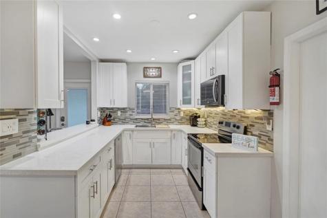954 NE 26th Avenue Pompano Beach FL 33062