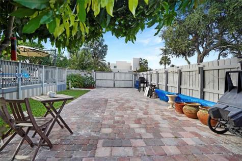 954 NE 26th Avenue Pompano Beach FL 33062