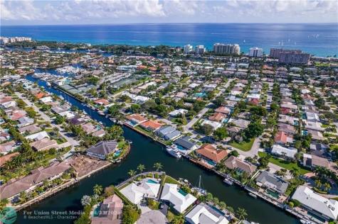 4031 NE 27th Terrace Lighthouse Point FL 33064