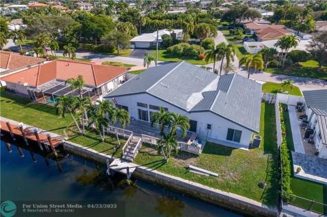 4031 NE 27th Terrace Lighthouse Point FL 33064