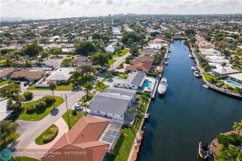 4031 NE 27th Terrace Lighthouse Point FL 33064