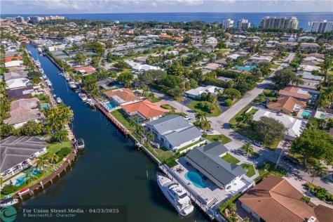 4031 NE 27th Terrace Lighthouse Point FL 33064