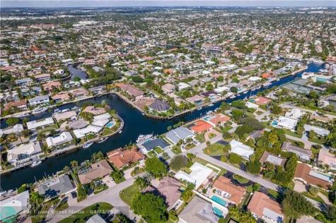 4031 NE 27th Terrace Lighthouse Point FL 33064