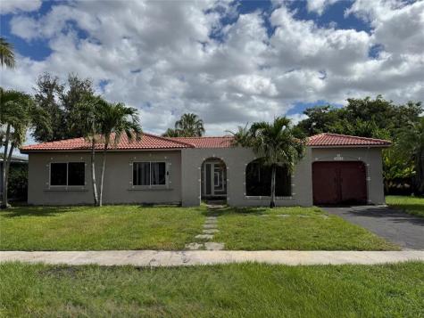 8212 NW 74th Terrace Tamarac FL 33321