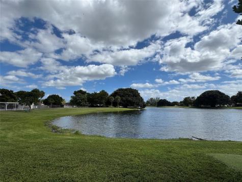 8212 NW 74th Terrace Tamarac FL 33321