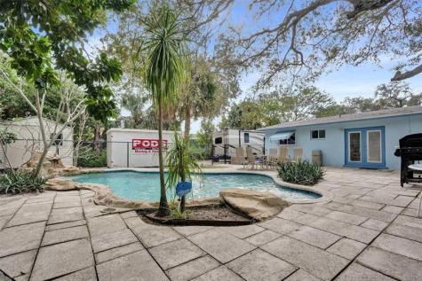 4165 SW 24th Street Fort Lauderdale FL 33317