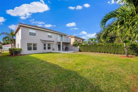 1628 S Club Drive Wellington FL 33414