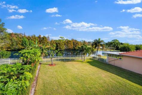1628 S Club Drive Wellington FL 33414