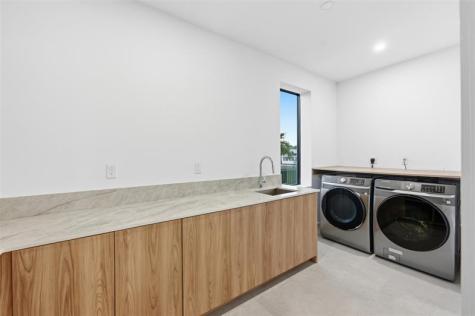 1113 Avocado Isle Fort Lauderdale FL 33315