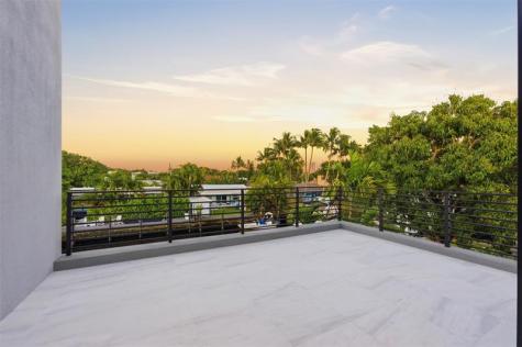 1113 Avocado Isle Fort Lauderdale FL 33315