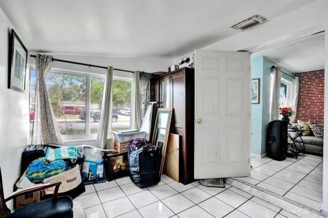 5542 SW 6th Street Margate FL 33068