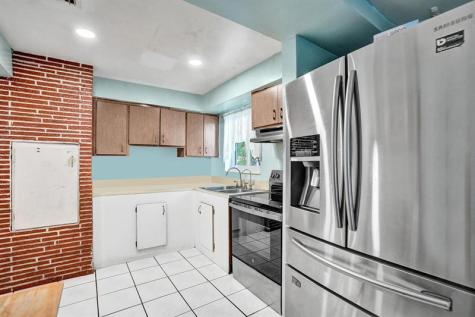 5542 SW 6th Street Margate FL 33068