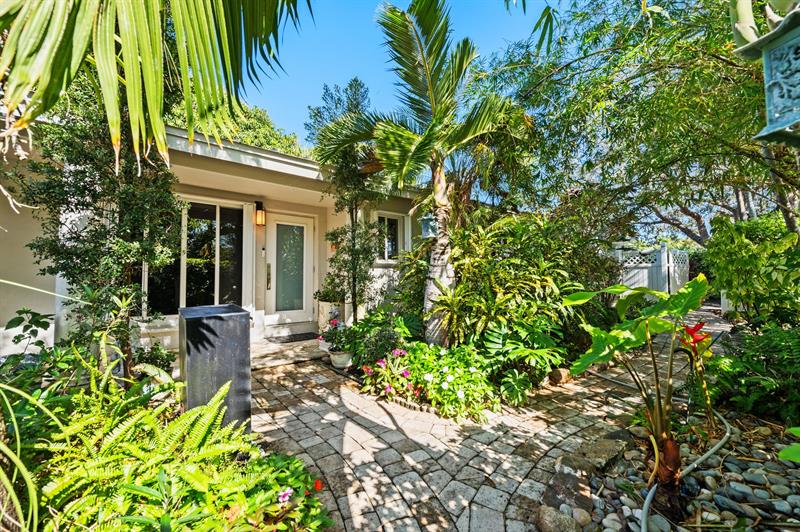 1617 Poinsettia Drive Fort Lauderdale FL 33305