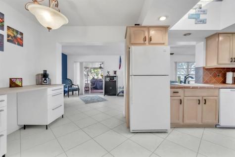 1705 NW 69th Terrace Margate FL 33063