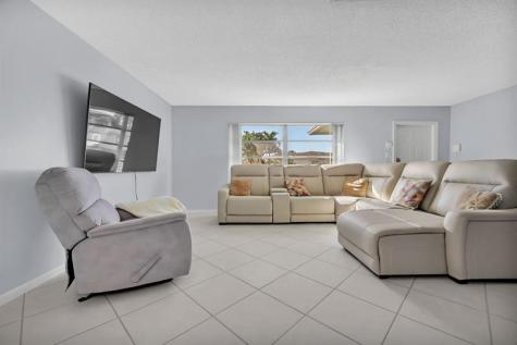 1705 NW 69th Terrace Margate FL 33063