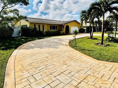 8306 NW 36th Street Coral Springs FL 33065