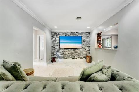 1345 NW 4th Avenue Fort Lauderdale FL 33311